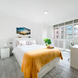 https://3-rooms-catedral-malaga.es-andalucia.com